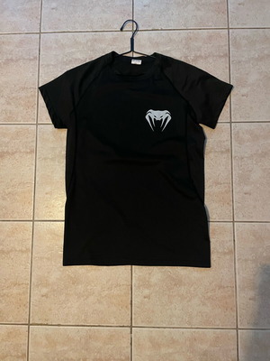 Compression shirt καινούργιο, μέγεθος XS, μαύρο