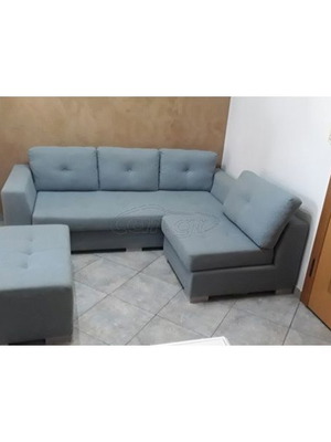 Corner sofa with ottoman like new, light gray
