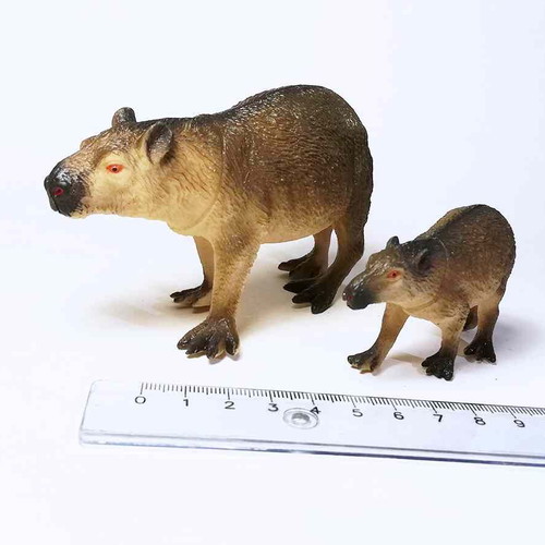 Plastic capibara figure toy used, pack of two