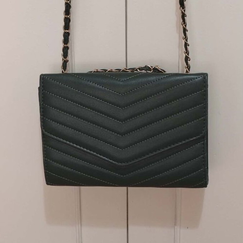 Shoulder handbag green vegan leather new