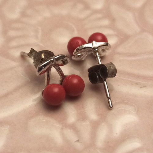 Silver stud earrings with cherries used