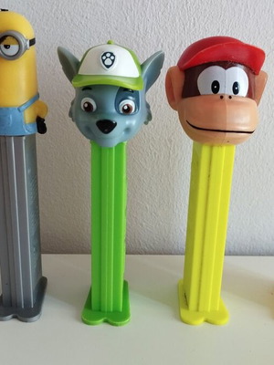 Pez pack of 6 used