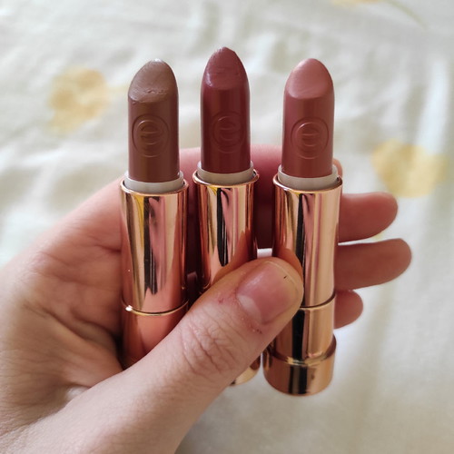 Various lipsticks used
