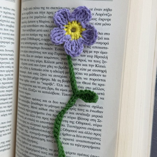 Handmade crochet flower bookmark new