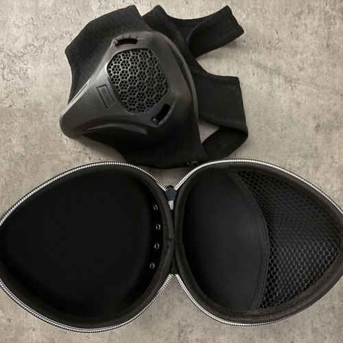 Sparthos Breathing Training Mask new with carrying case