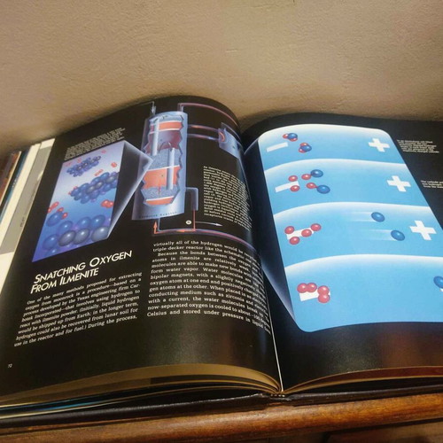 Spacefarers book like new, Time Life 1990