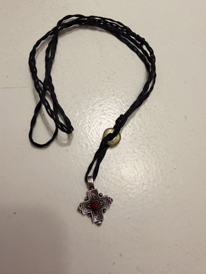Silver cross like new