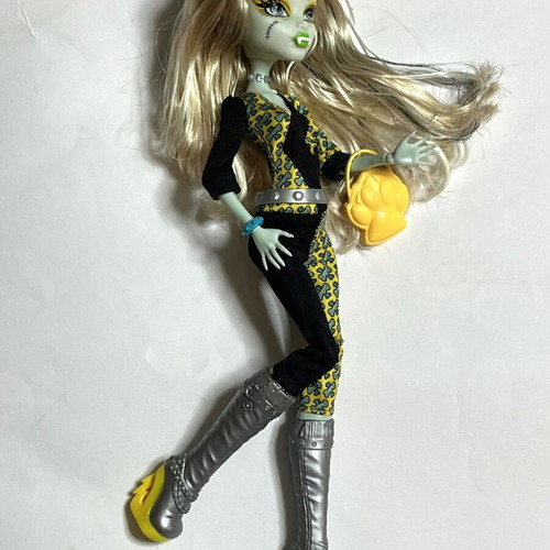 Monster High Frankie Stein Freaky Fusion doll used