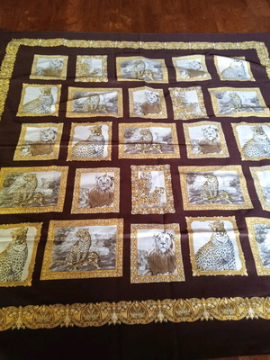 Italian women's scarf like new with lion and leopard design