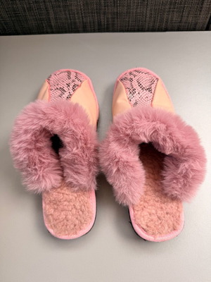 Leather girls' slippers new, size 36, pink