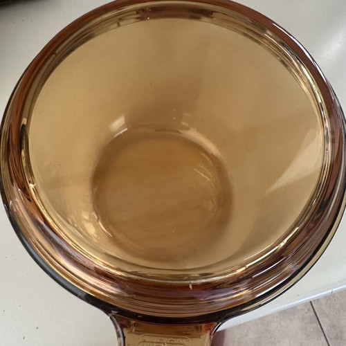 Pyrex Vision round heatproof dish like new, 0.15 cm deep