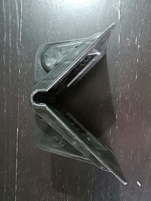 Plastic strap support corners heavy-duty pack of 30 like new