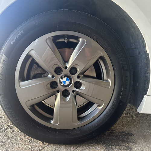 BMW 16’’ alloy wheels with or without 205/55 R16 tires