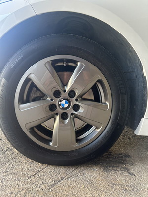BMW 16’’ alloy wheels with or without 205/55 R16 tires