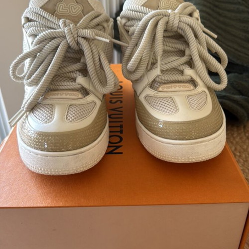Louis Vuitton Skate Sneakers size 43 like new, beige and white