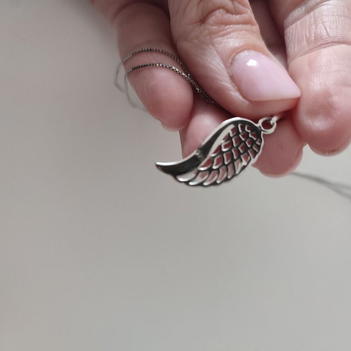 Silver feather necklace like new 925 silver
