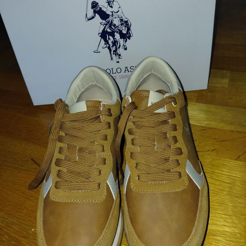Polo Unisex Athletic Shoes Camel Color Size 41 New