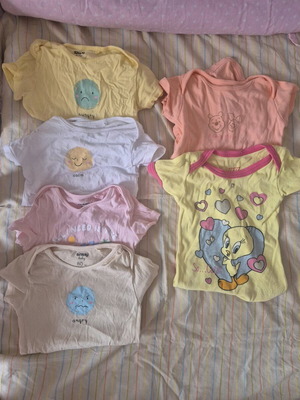 Summer bodysuits like new, 9-18 months, Sinsay & Disney