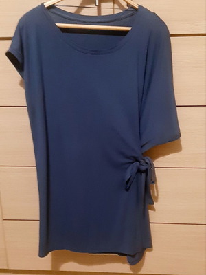 Top blouse Large/XLarge blue asymmetrical like new