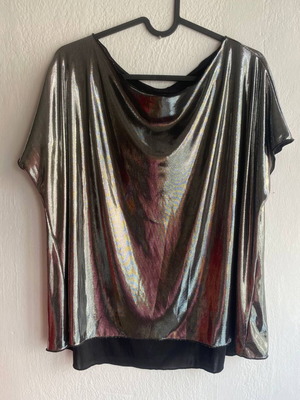 Pour Moi Metallic Glossy Mirror Blouse like new, silver, size M