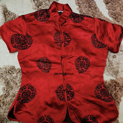 Chinese satin cheongsam blouse red like new, size S/M