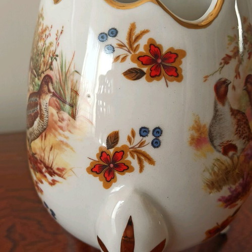 Porcelain vase broken egg like new with painted bird and flower designs