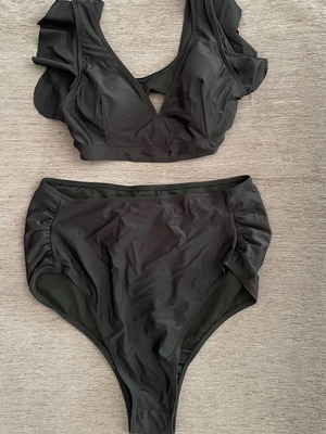 Maternity swimwear like new, set of 4 pieces size M
