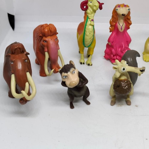 Ice Age collectible figures set of 11, like new