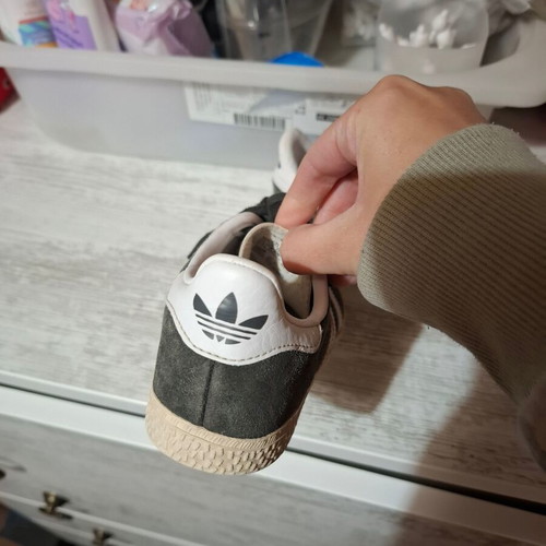 Adidas Gazelle sneakers like new, gray and white, size 28