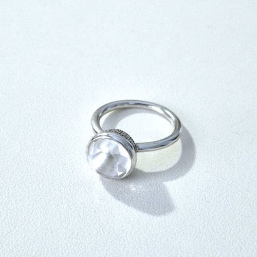 Silver ring s.95 with perimeter zircons like new