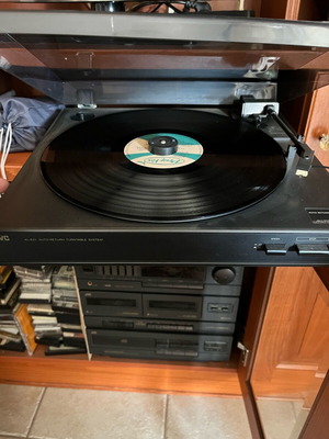 Vintage JVC Hi-Fi sound system complete set like new