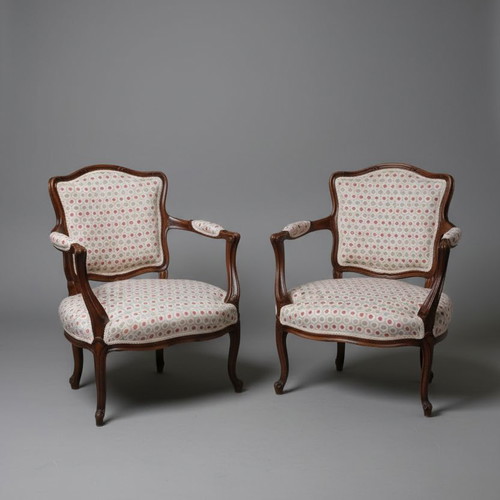 Pair of Louis XV armchairs like new