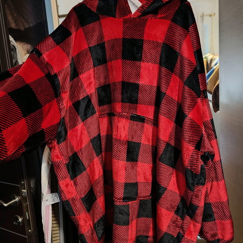 Fleece blanket hoodie new, red, warm and cozy