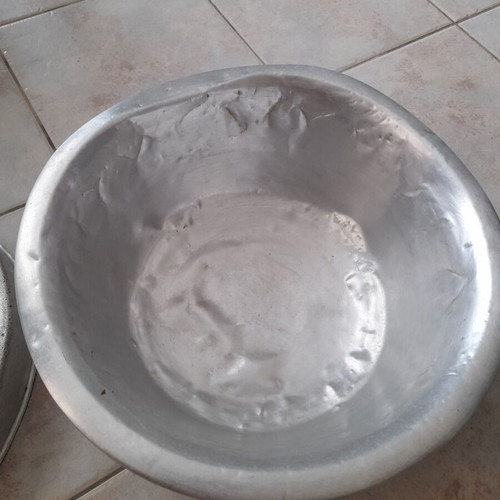 Aluminum baking tray and bowl used