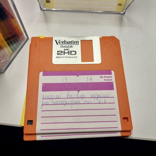 Verbatim DataLife Colours 3.5" Floppy Disks pack of 24 like new