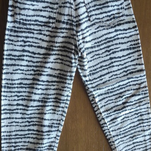 Jean animal print Mango size xs/s like new, crop style