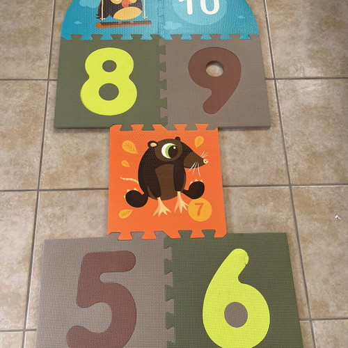 Puzzle Floor Game Koutso used, activity toy