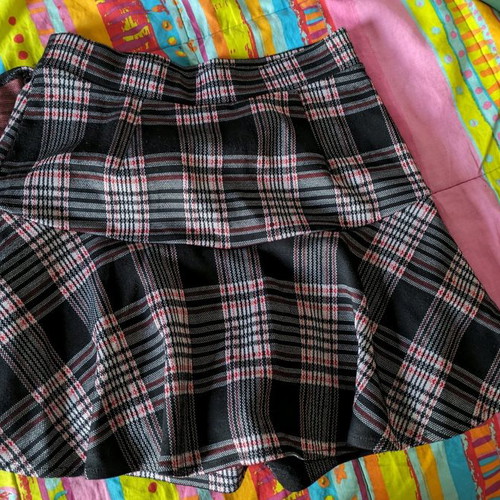 Stradivarius skort plaid XS with inner shorts