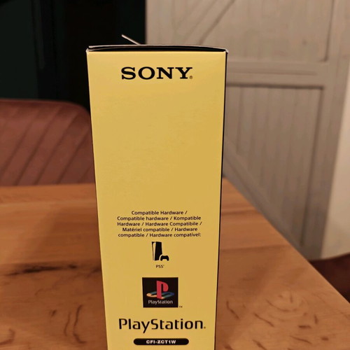 Playstation 5 DualSense 30th anniversary