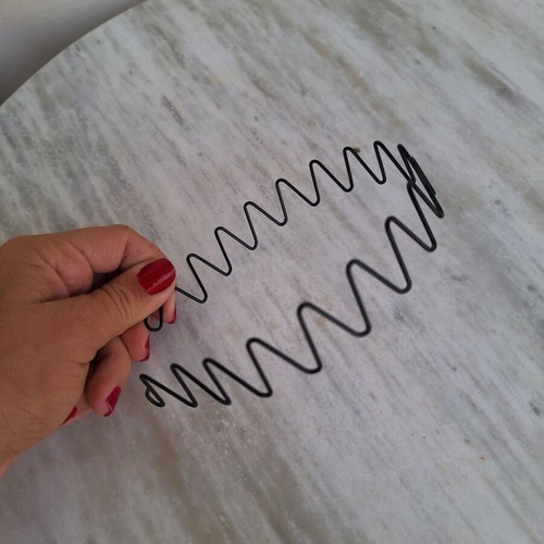 Black zigzag hairband like new