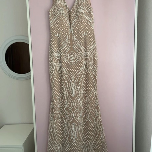 Dk Fragoulis elegant mermaid dress, size 44, white beige
