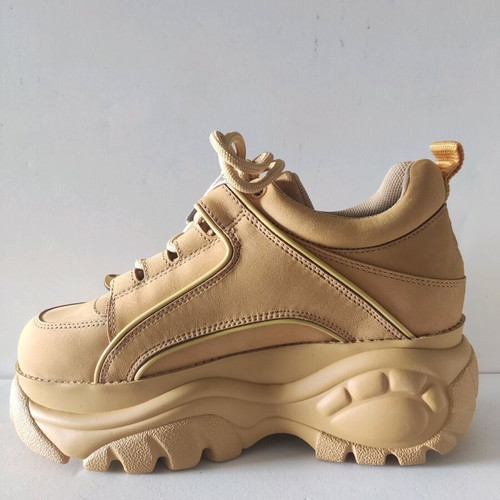 Buffalo Sneakers νούμερο 40 σε μπεζ-καμελ σουέντ, καινούργια