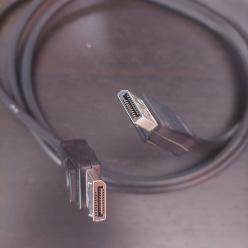 BizLink E164571-KS 4K Display Port Cable DP to Display Port 1.8m like new
