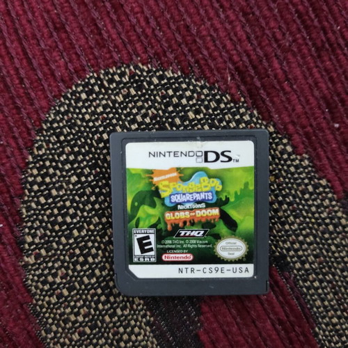 SpongeBob SquarePants Featuring Nicktoons Gloobs Of Doom Nintendo DS used