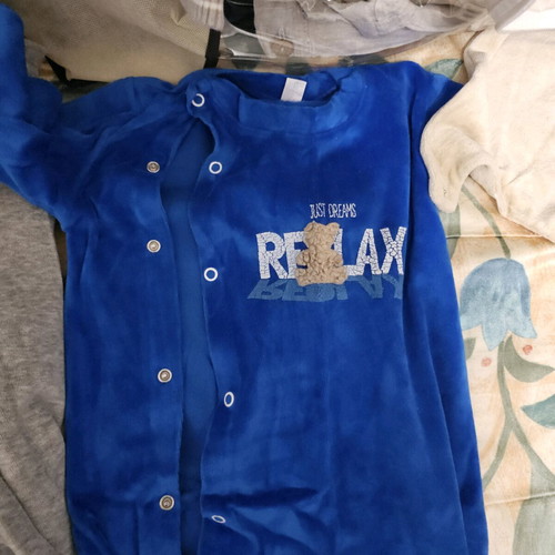 Baby rompers like new, pack of 6 for boys