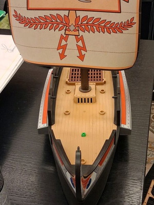 Πλοίο Ρωμαίοι σαν καινούργιο