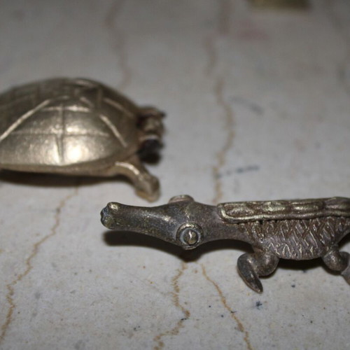 African metal precision scale weights, turtle 5.5x4 cm, 1980