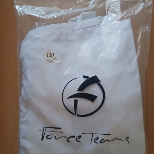 Taekwondo suit for height 130, like new