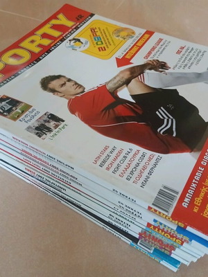 Sporty collectible issues like new, pack of 10 from 2007