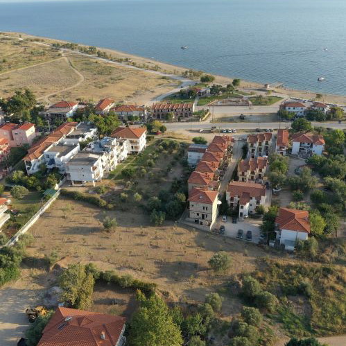 Land 2,500 sqm corner plot in Psakoudia Halkidiki, buildable